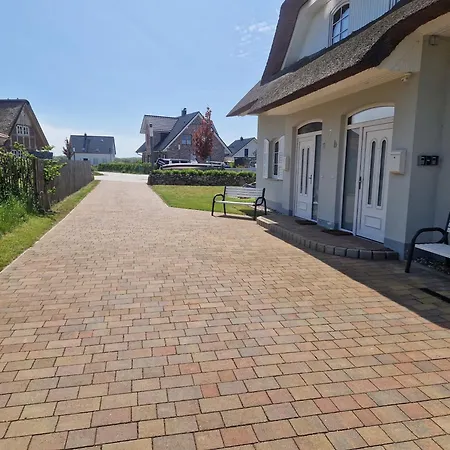 Zwisch Boltenhagen Und Poetenitz Ostseeurlaub Bis 6 Pers